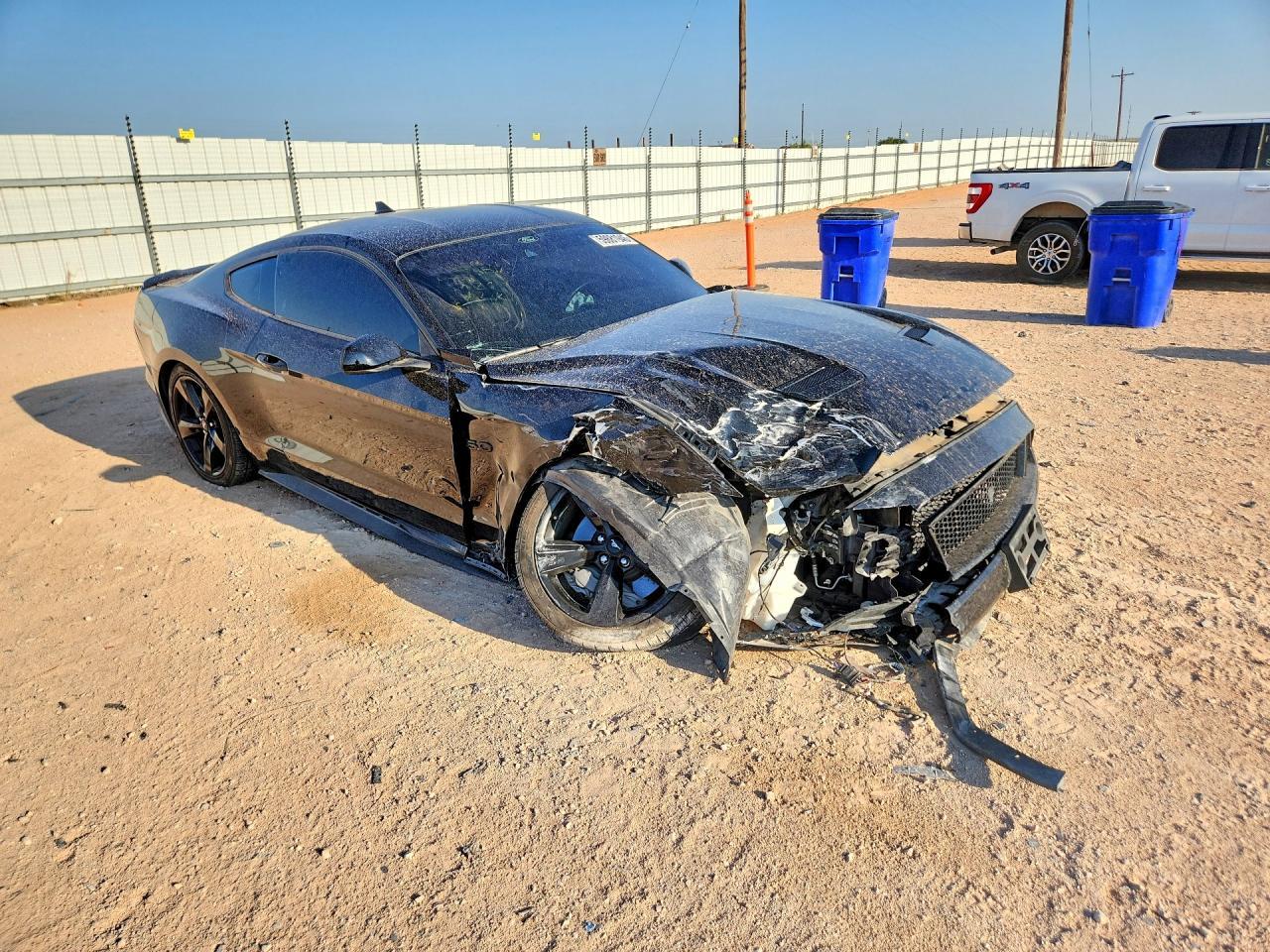 2021 Ford Mustang Gt - zdjęcie 4