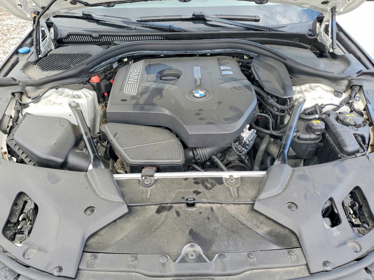 2017 BMW 530 I - zdjęcie 11