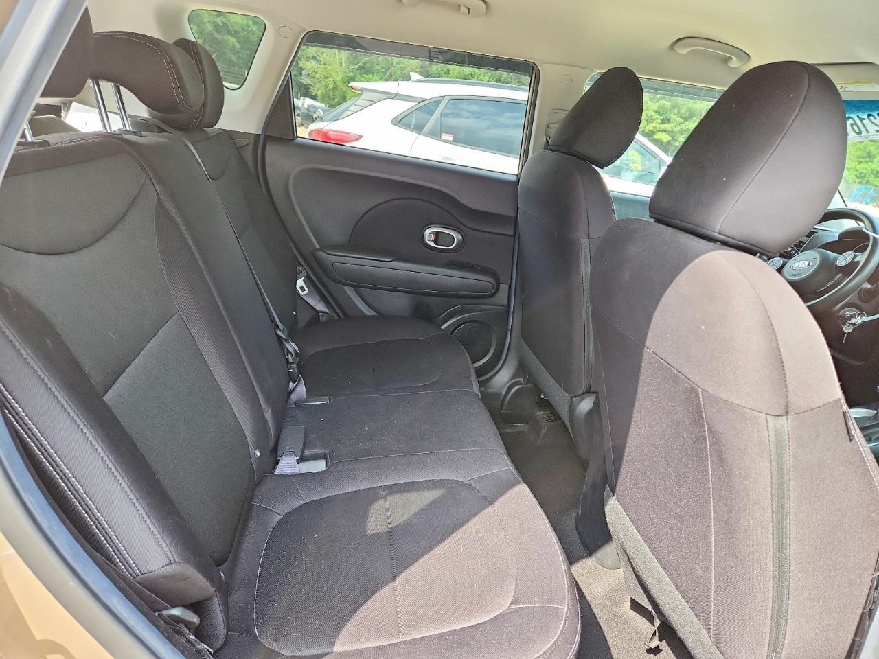 2015 Kia Soul Base - zdjęcie 11