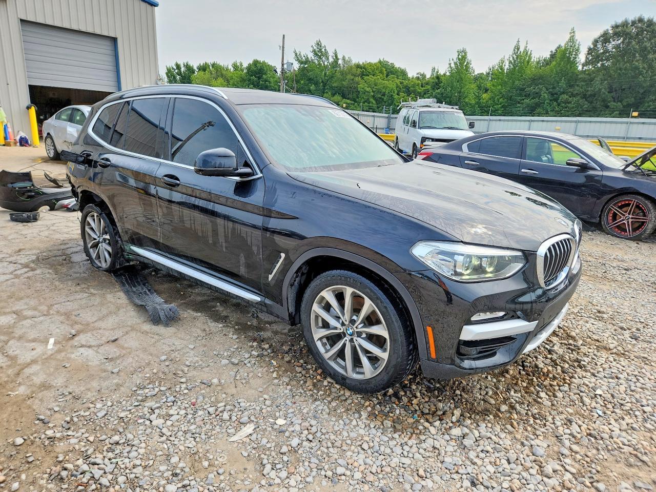 2019 BMW X3 Sdrive30I - zdjęcie 4