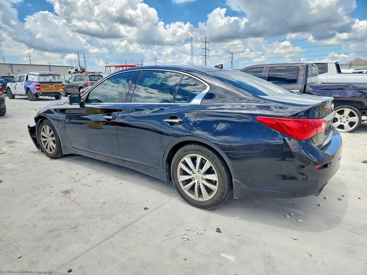 2015 Infi Q50 - zdjęcie 2