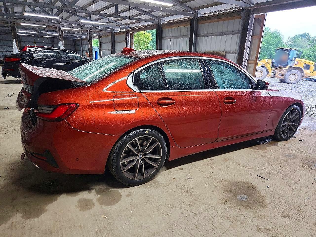 2021 BMW 330I - zdjęcie 3