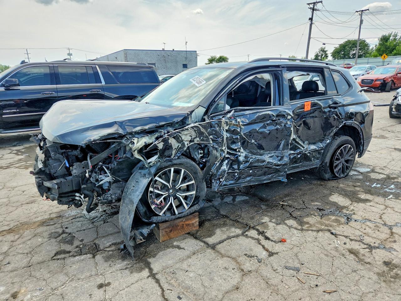 2021 Volkswagen Tiguan Se - zdjęcie główne
