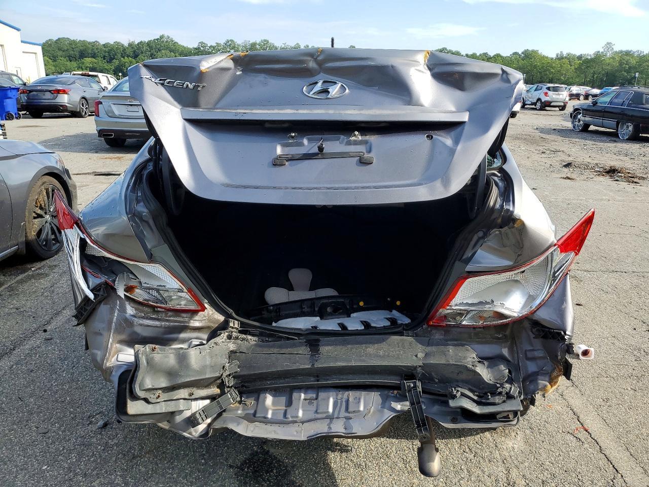2015 Hyundai Accent Gls - zdjęcie 6