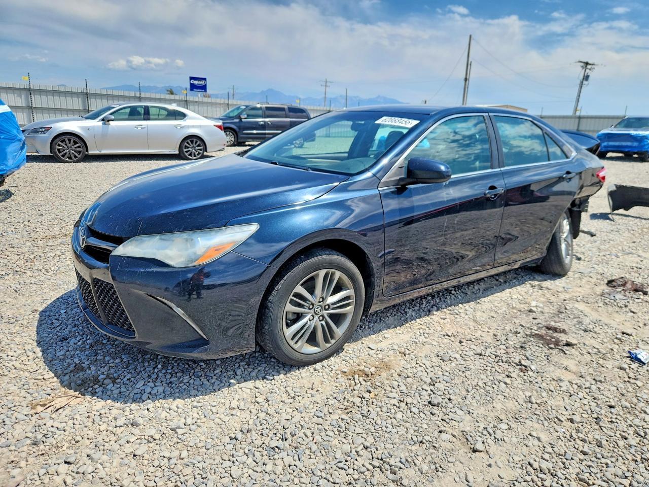 2016 Toyota Camry Se - zdjęcie główne