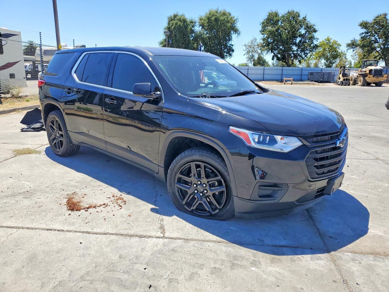 2020 Chevrolet Traverse Ls - zdjęcie 4