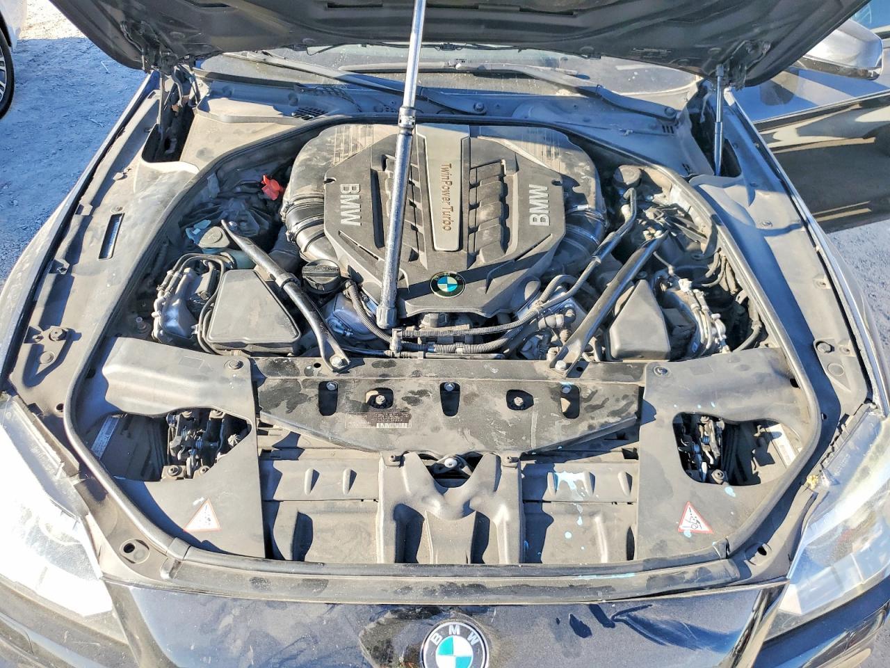 2013 BMW 650 I - zdjęcie 11