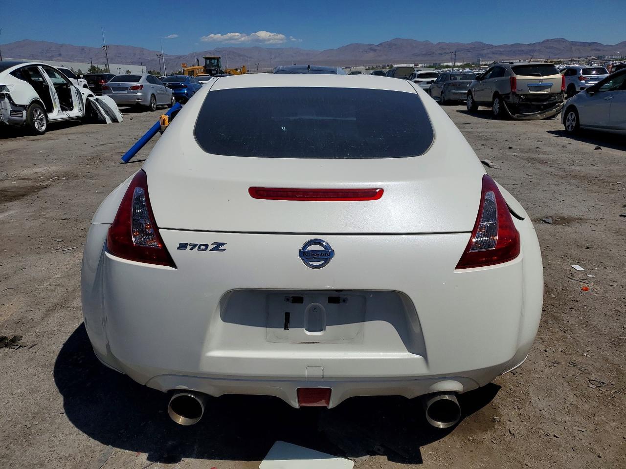 2016 Nissan 370Z Base - zdjęcie 6
