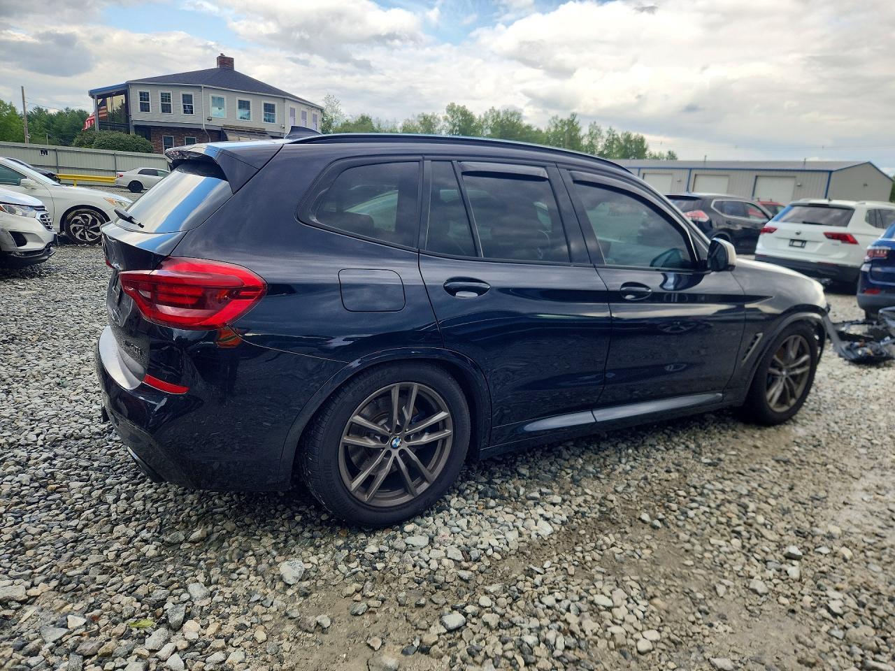 2019 BMW X3 xDrivem40I - zdjęcie 3