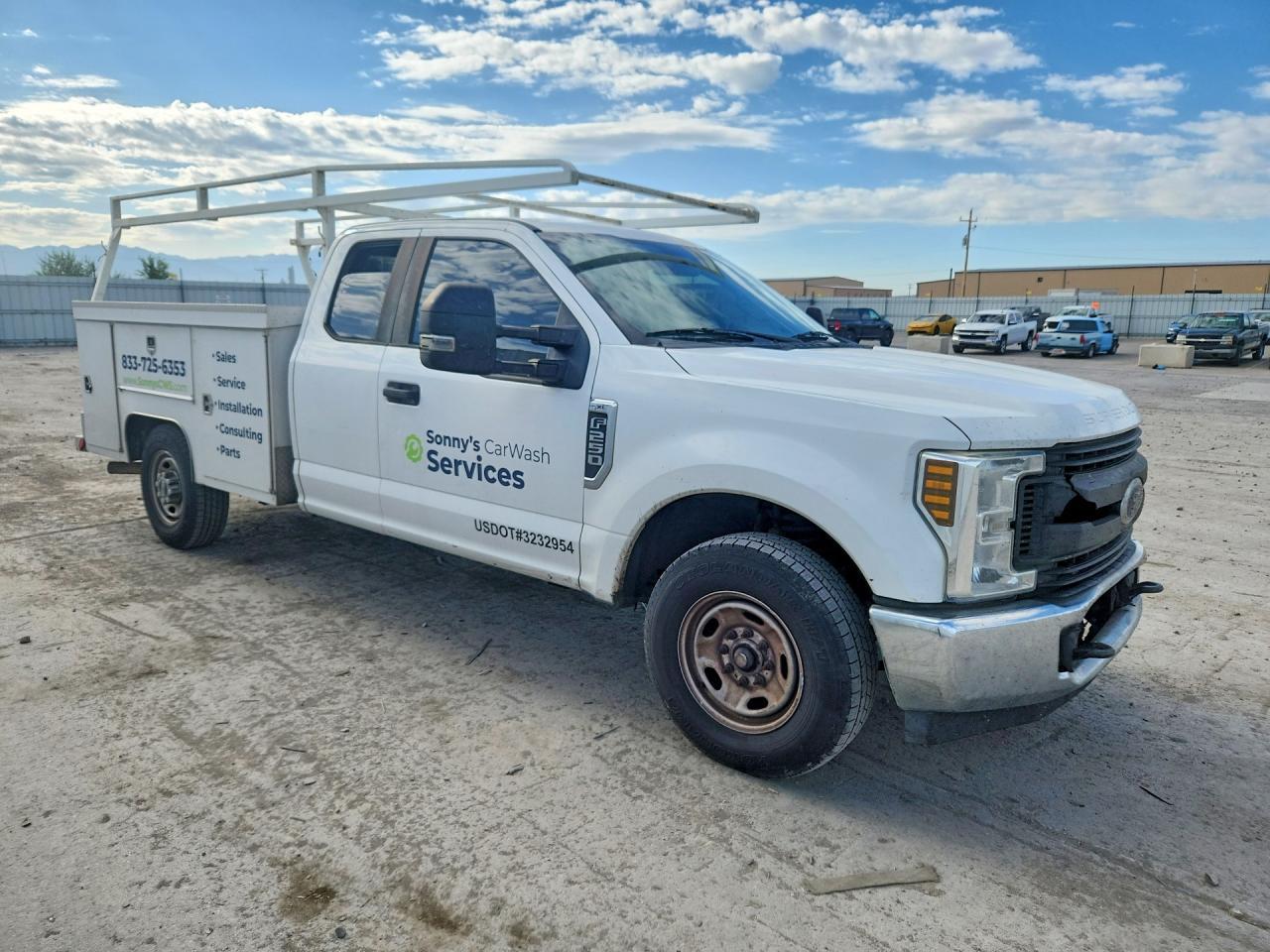 2018 Ford F250 Super Duty - zdjęcie 4