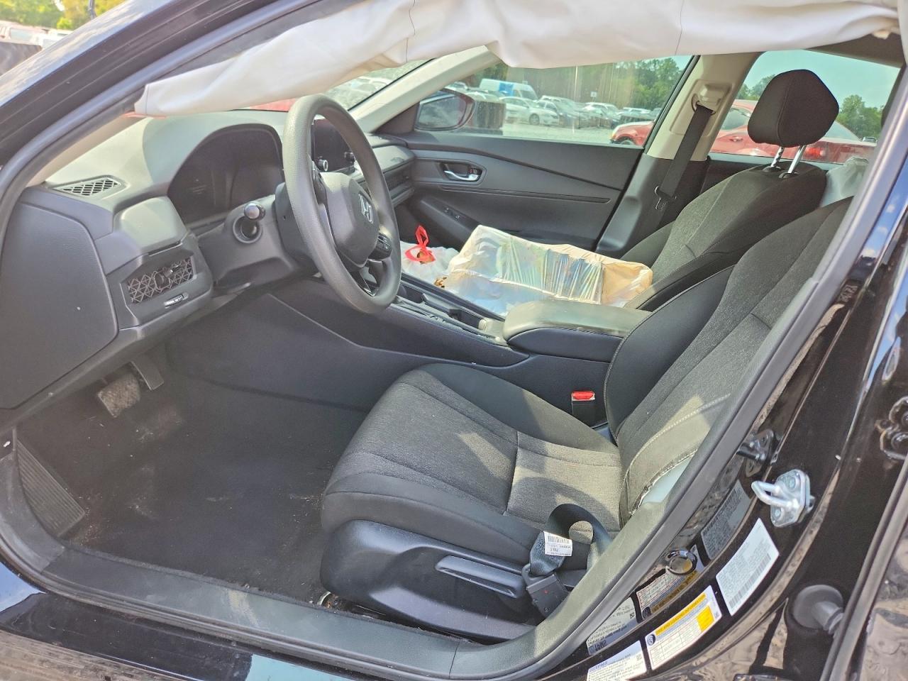 2025 Honda Accord Lx - zdjęcie 7