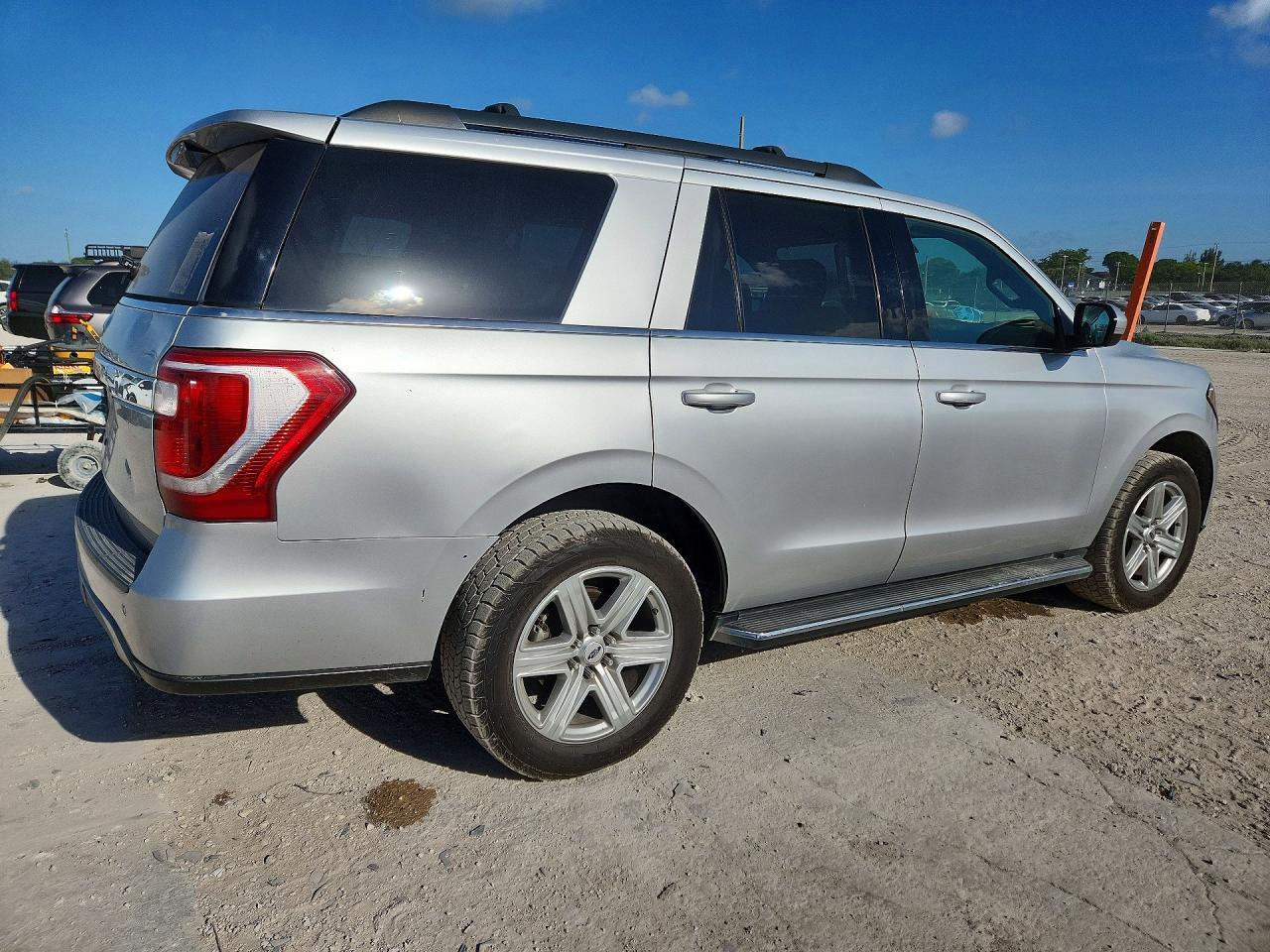 2019 Ford Expedition Xlt - zdjęcie 3