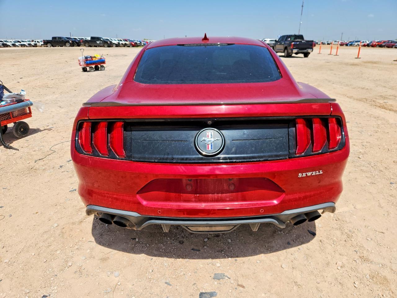 2021 Ford Mustang - zdjęcie 6