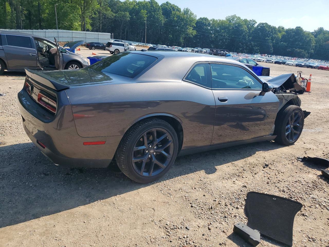 2022 Dodge Challenger R/T - zdjęcie 3