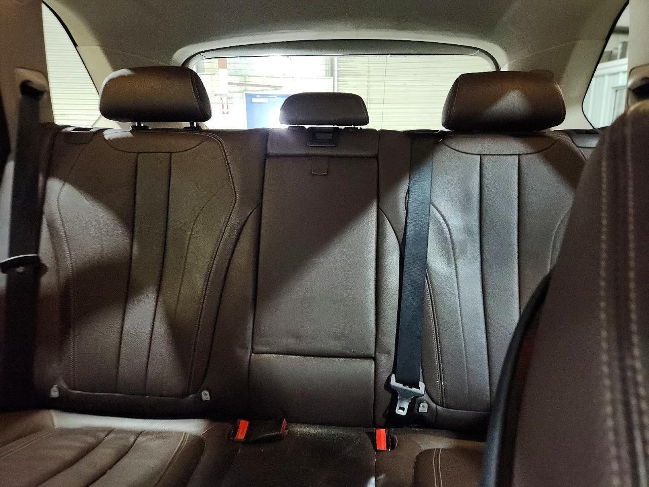 2015 BMW X5 xDrive35I - zdjęcie 10
