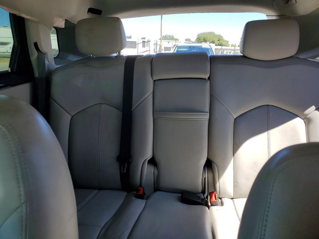 2014 Cadillac Srx - zdjęcie 10
