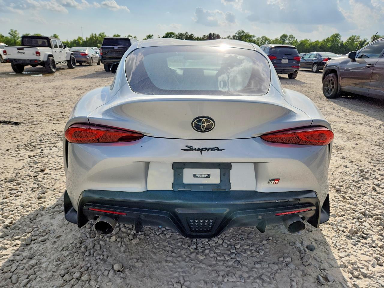 2022 Toyota Supra Base - zdjęcie 6