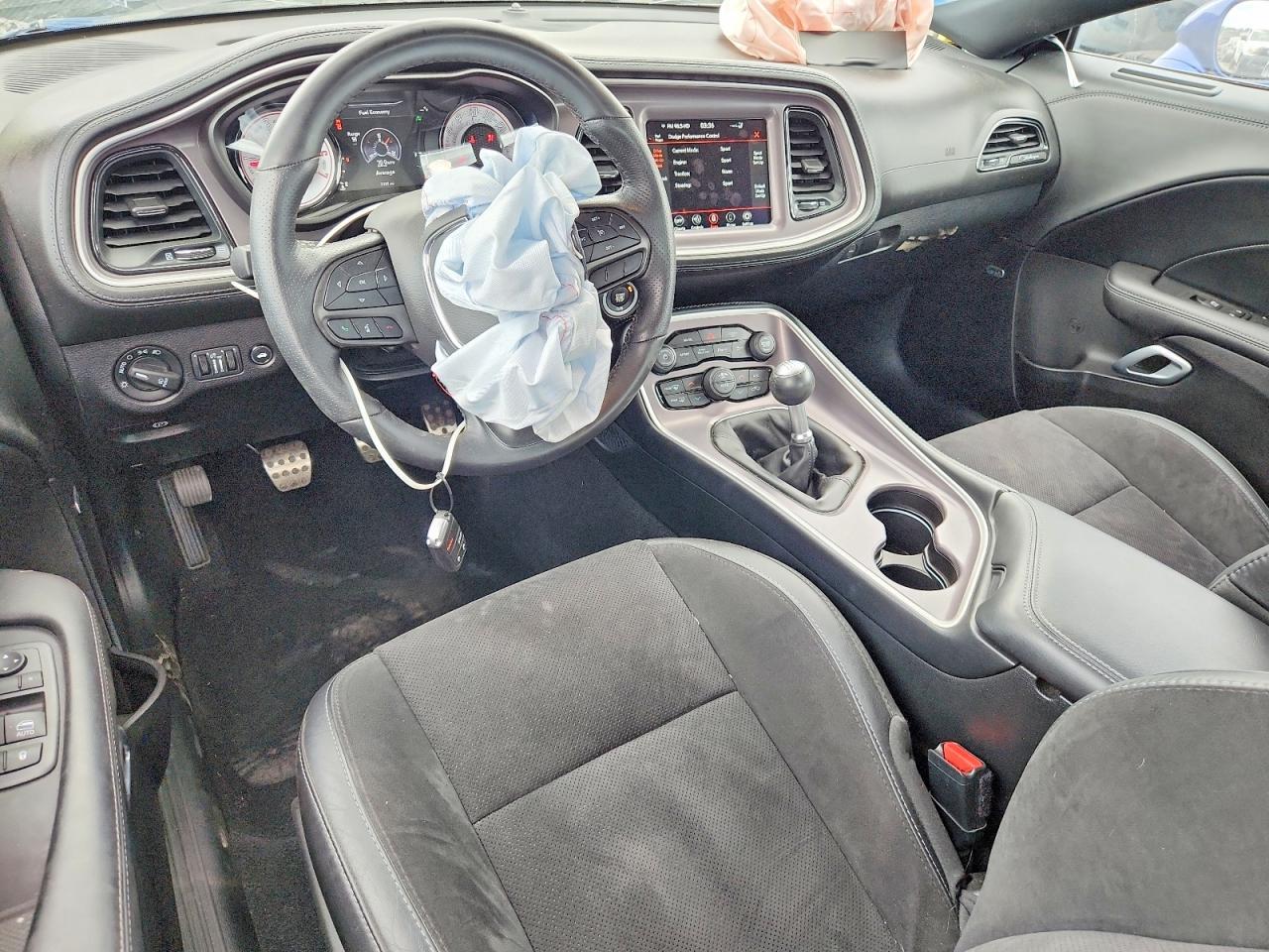 2022 Dodge Challenger R/T - zdjęcie 8