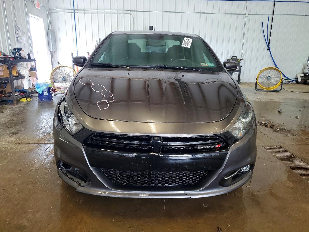 2015 Dodge Dart Sxt - zdjęcie 5