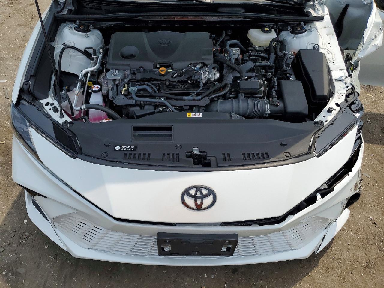 2025 Toyota Camry Xse - zdjęcie 11