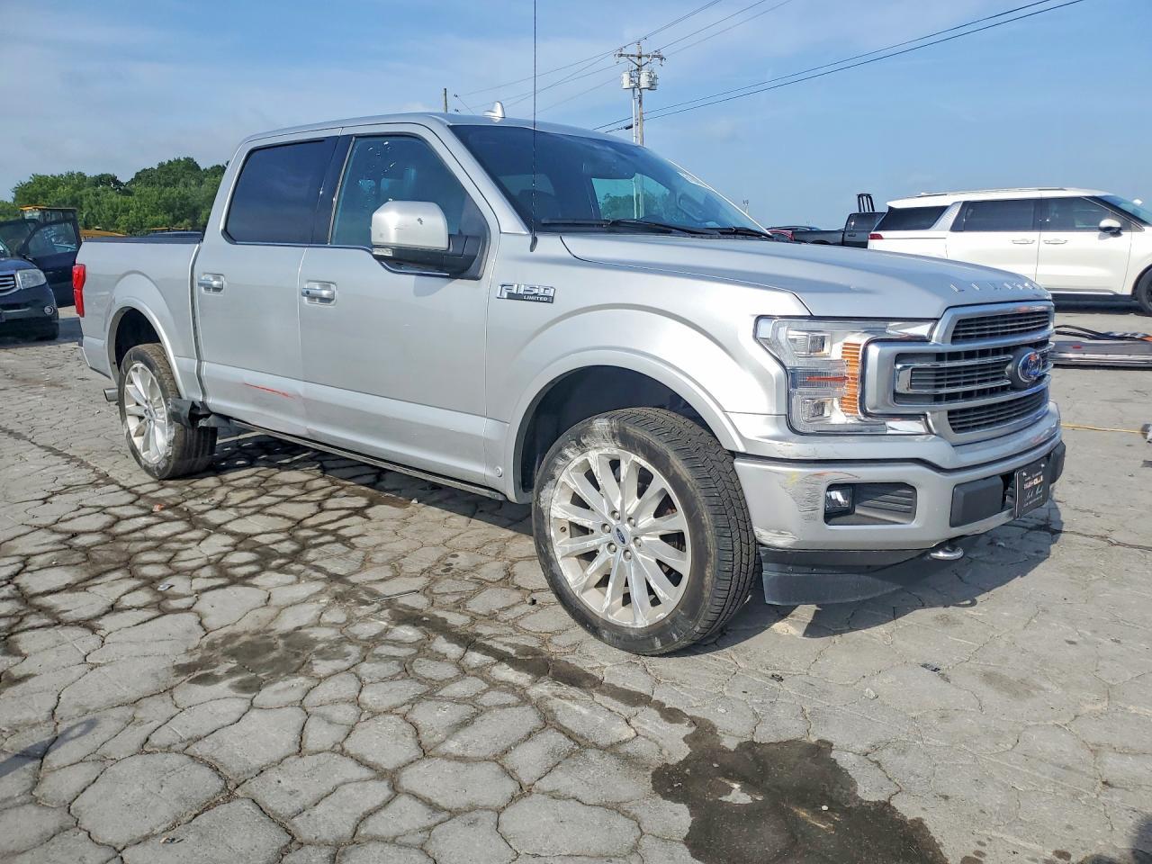 2018 Ford F150 Supercrew - zdjęcie 4