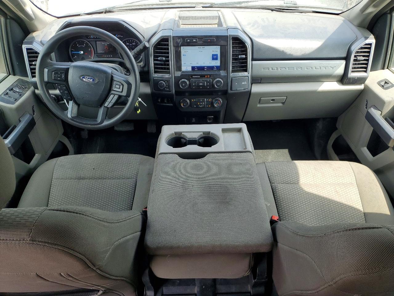 2022 Ford F250 Super Duty - zdjęcie 8