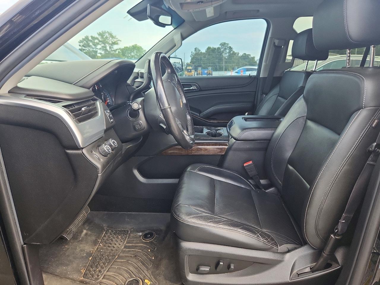 2018 Chevrolet Suburban K1500 Lt - zdjęcie 7