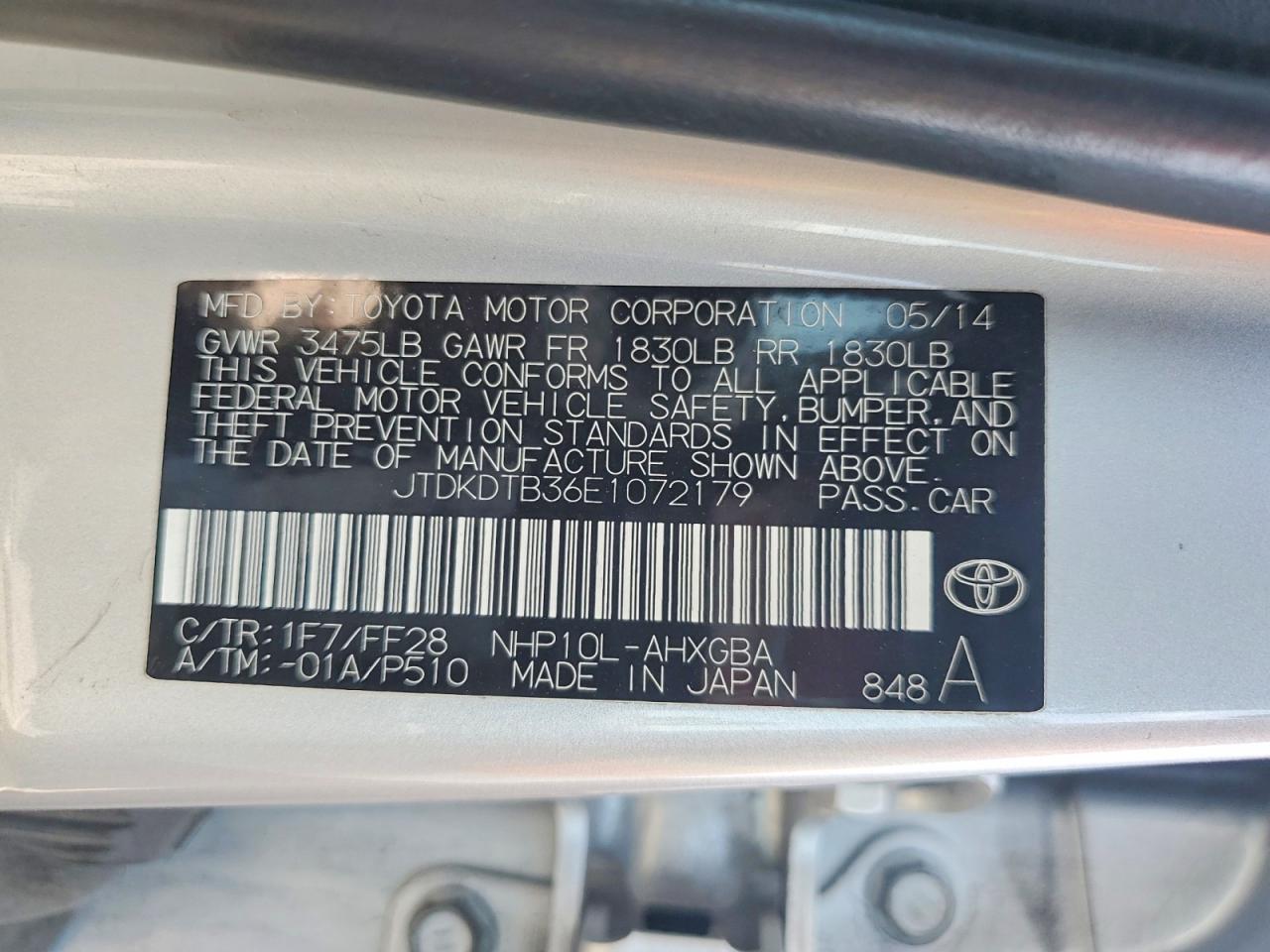 2014 Toyota Prius C Three - zdjęcie 13