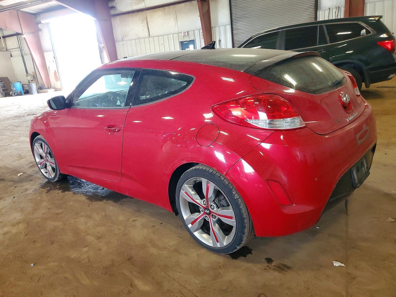 2013 Hyundai Veloster Base - zdjęcie 2