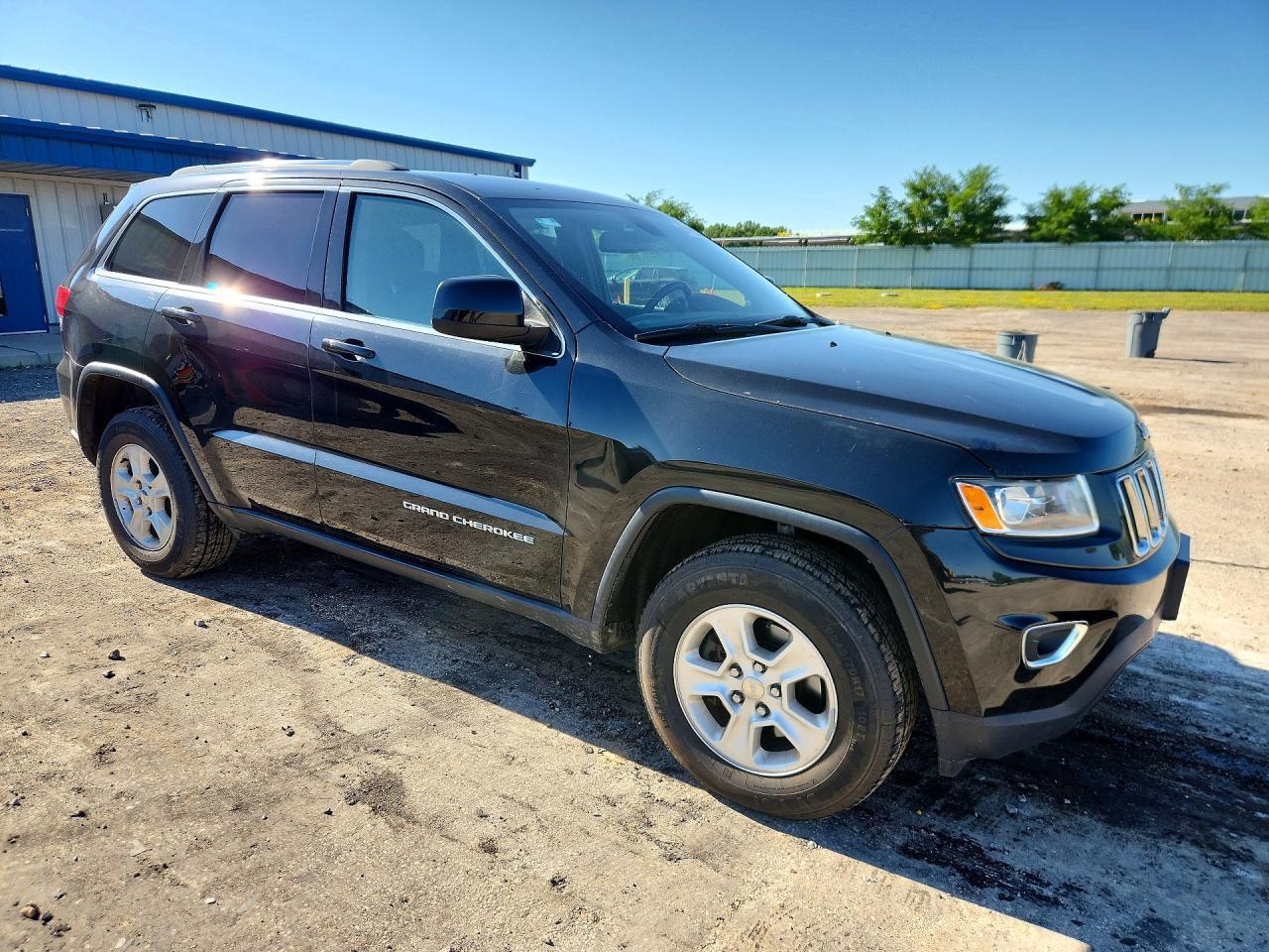 2016 Jeep Grand Cherokee Laredo - zdjęcie 4
