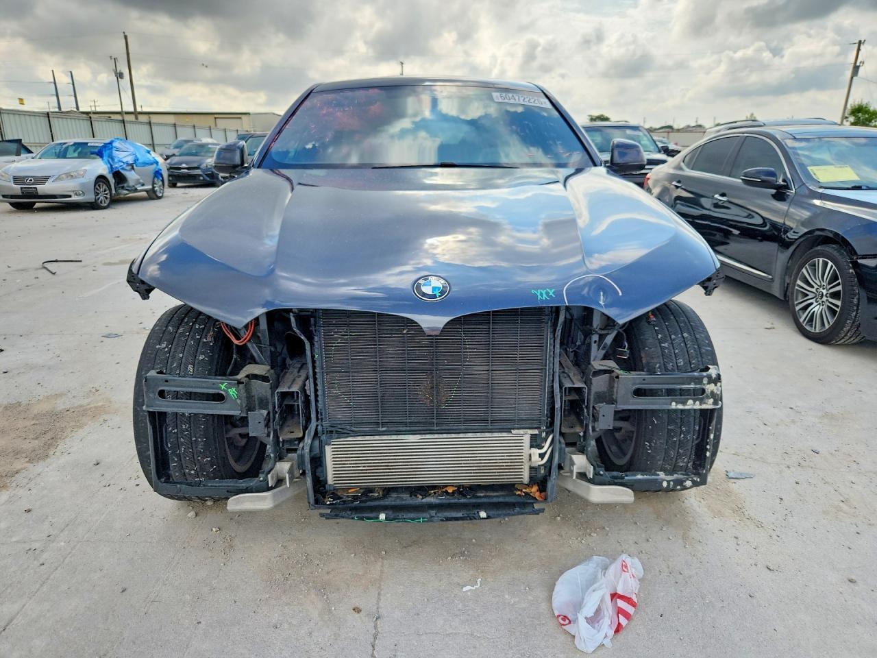 2021 BMW X6 xDrive40I - zdjęcie 5