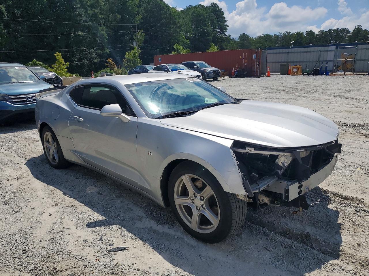 2017 Chevrolet Camaro Ls - zdjęcie 4