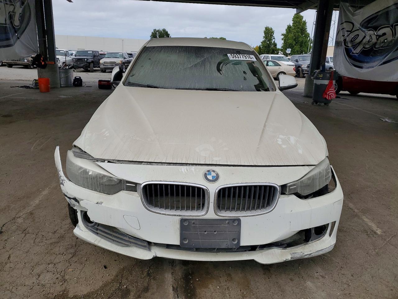 2014 BMW 320 I - zdjęcie 5