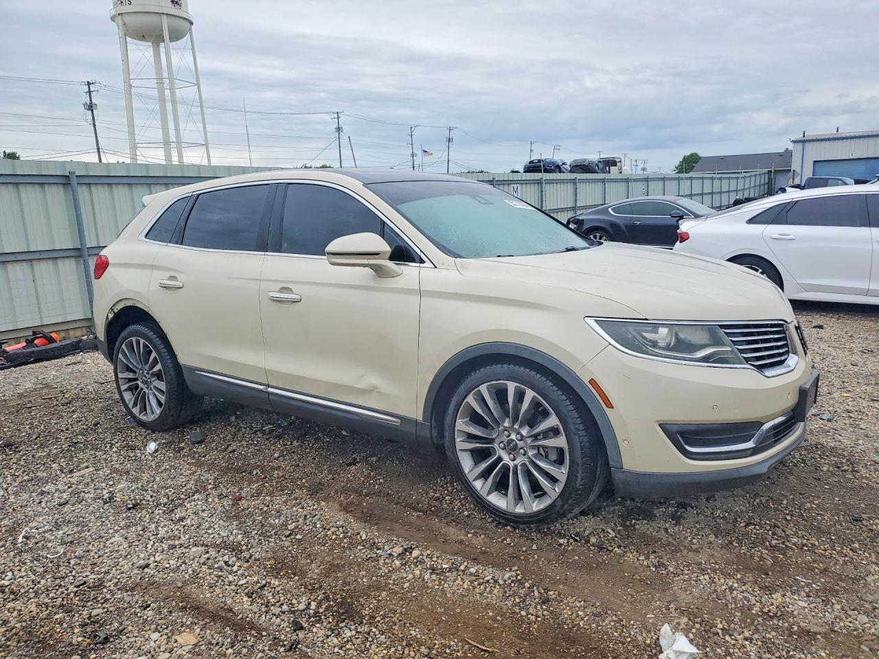 2016 Lincoln Mkx Reserve - zdjęcie 4