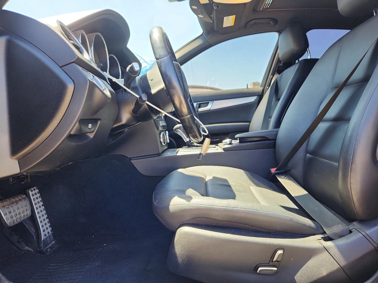 2014 Mercedes-Benz C 250 - zdjęcie 7