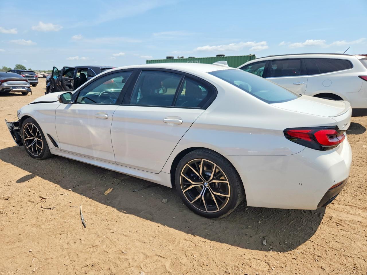 2022 BMW M550Xi - zdjęcie 2