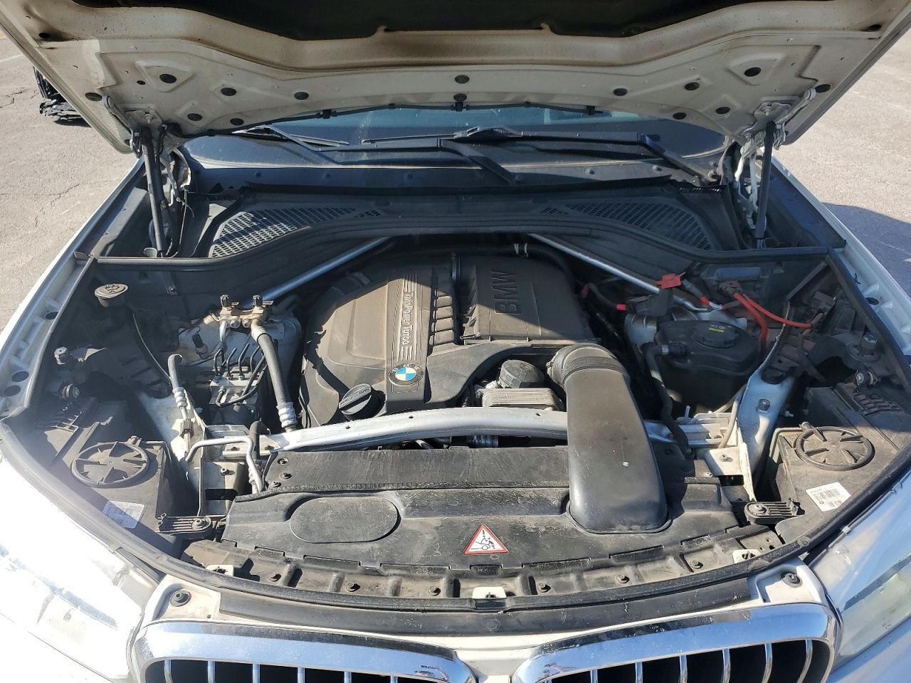 2015 BMW X5 xDrive35I - zdjęcie 12