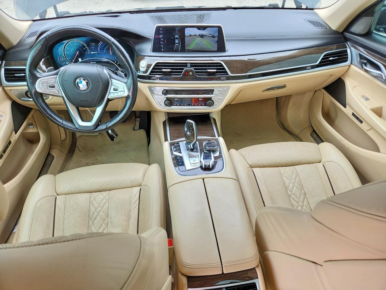 2018 BMW Seria 7 740e - zdjęcie 8