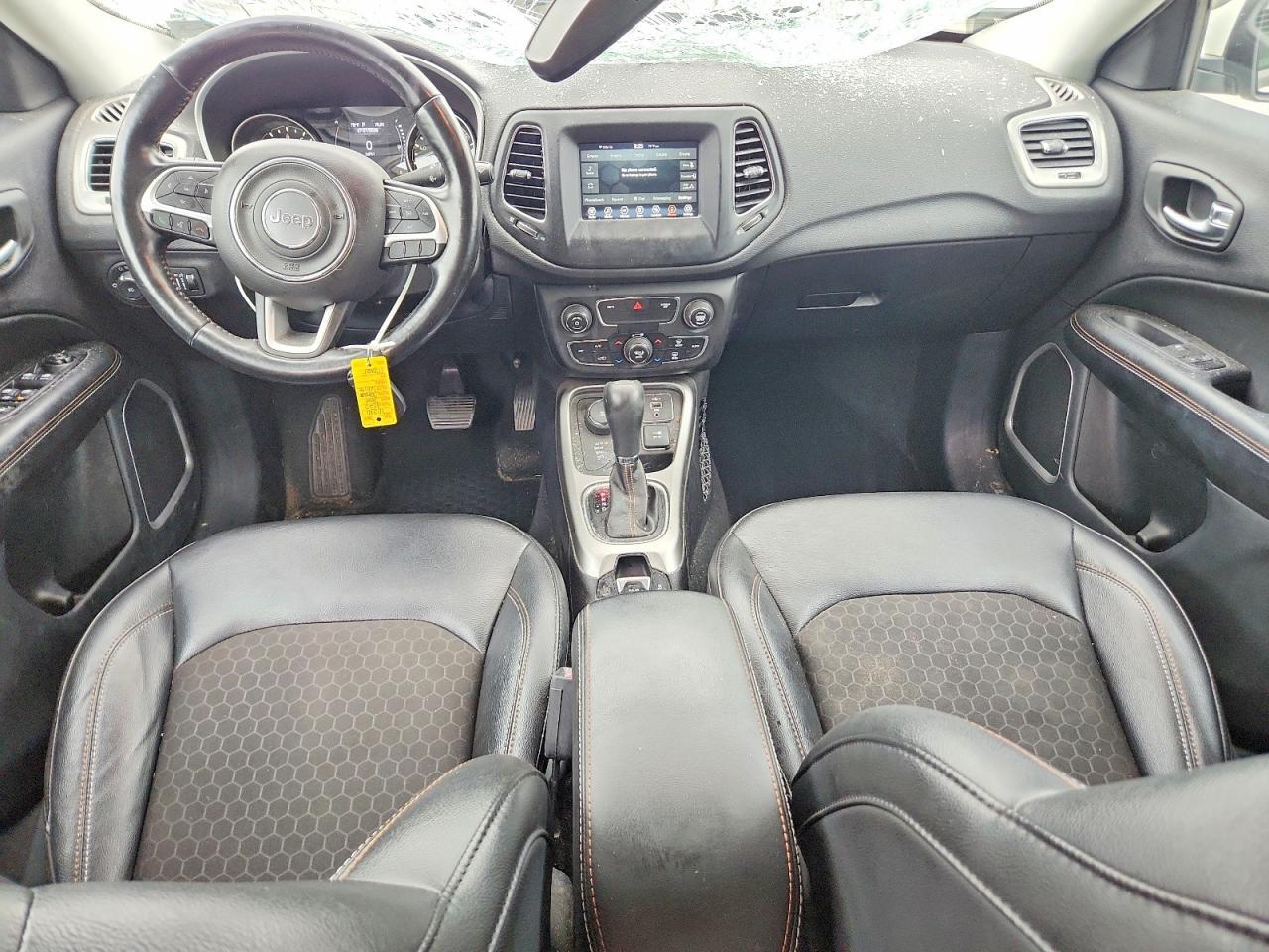 2020 Jeep Compass Latitude - zdjęcie 8