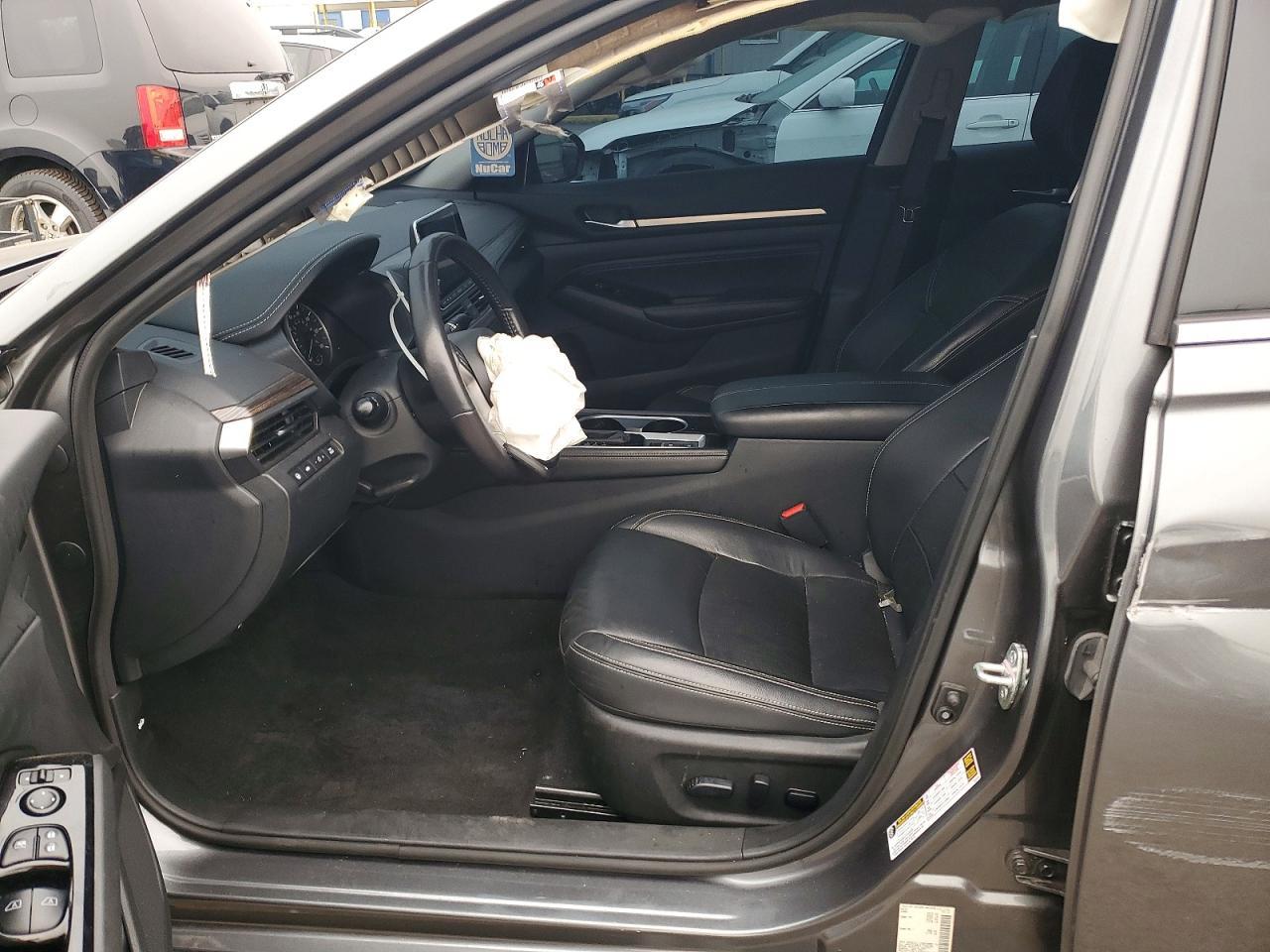 2022 Nissan Altima Sl - zdjęcie 7