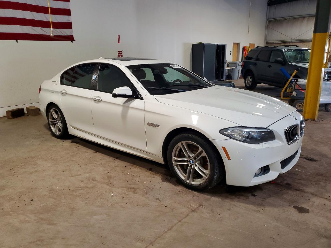 2014 BMW Activehybrid 5 - zdjęcie 4