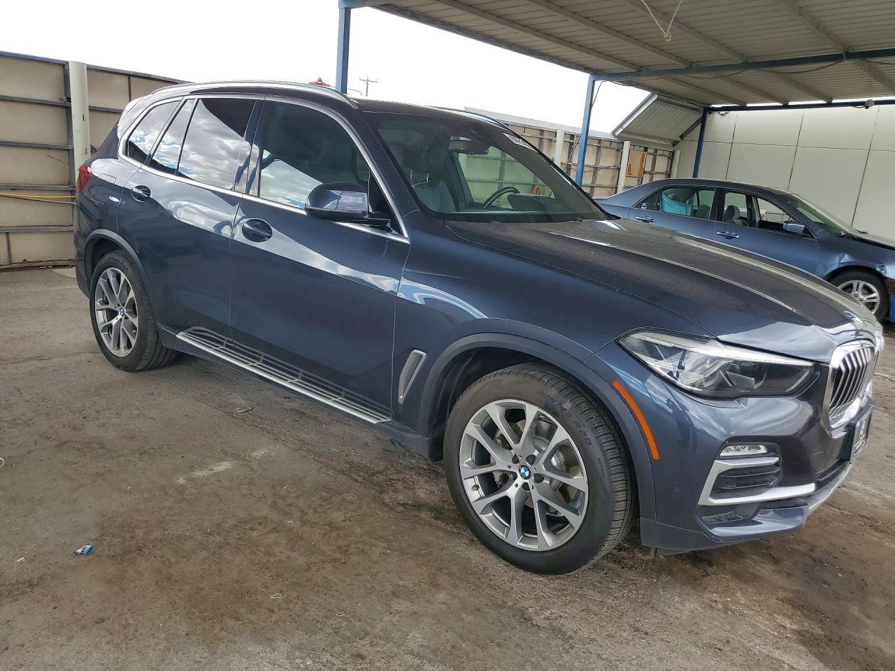 2019 BMW X5 xDrive40I - zdjęcie 4