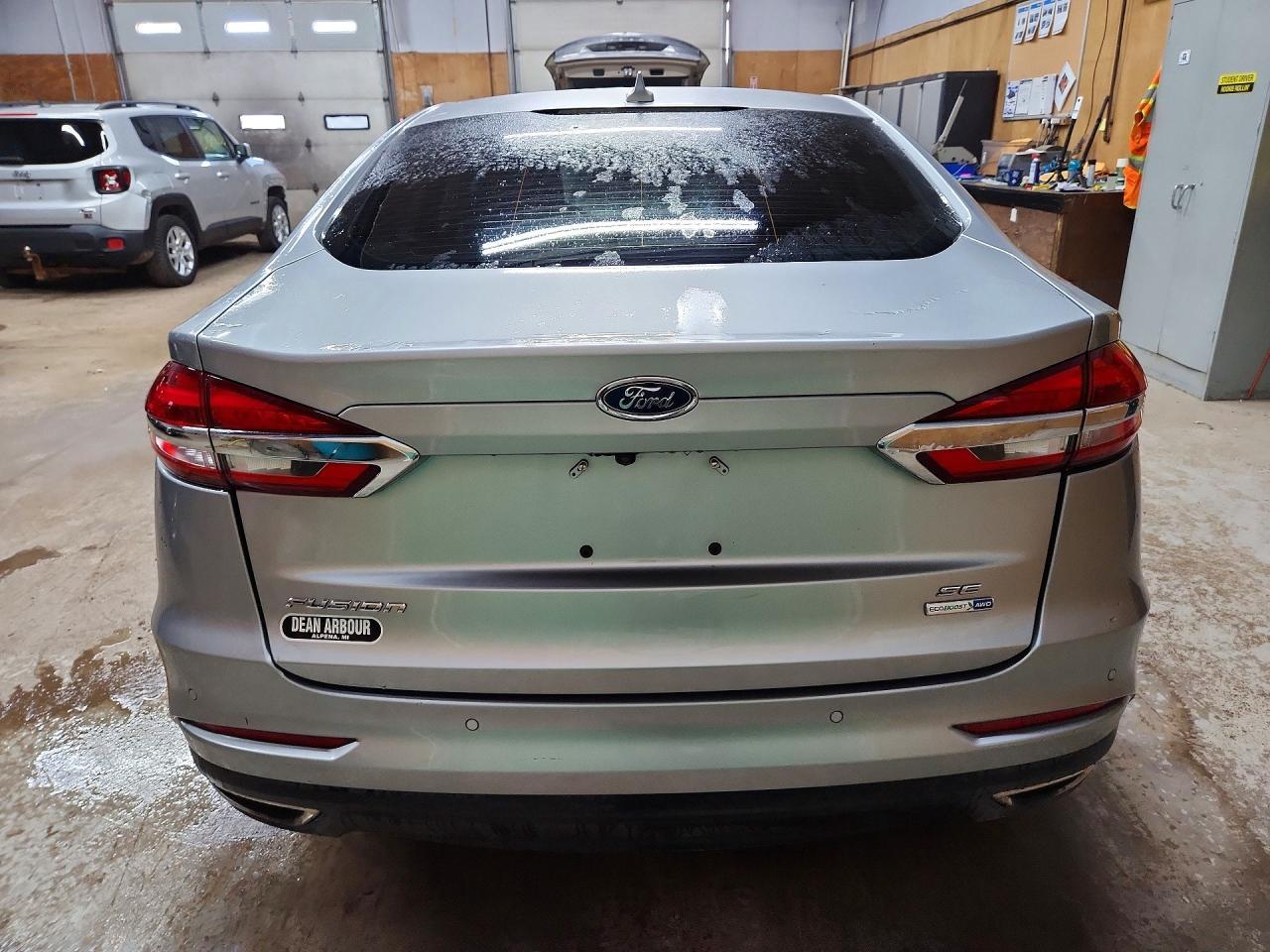 2020 Ford Fusion Se - zdjęcie 6