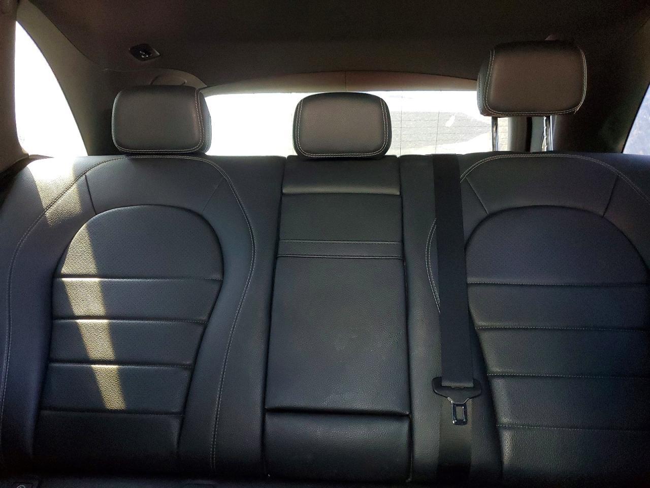 2017 Mercedes-Benz Glc 300 4Matic - zdjęcie 10