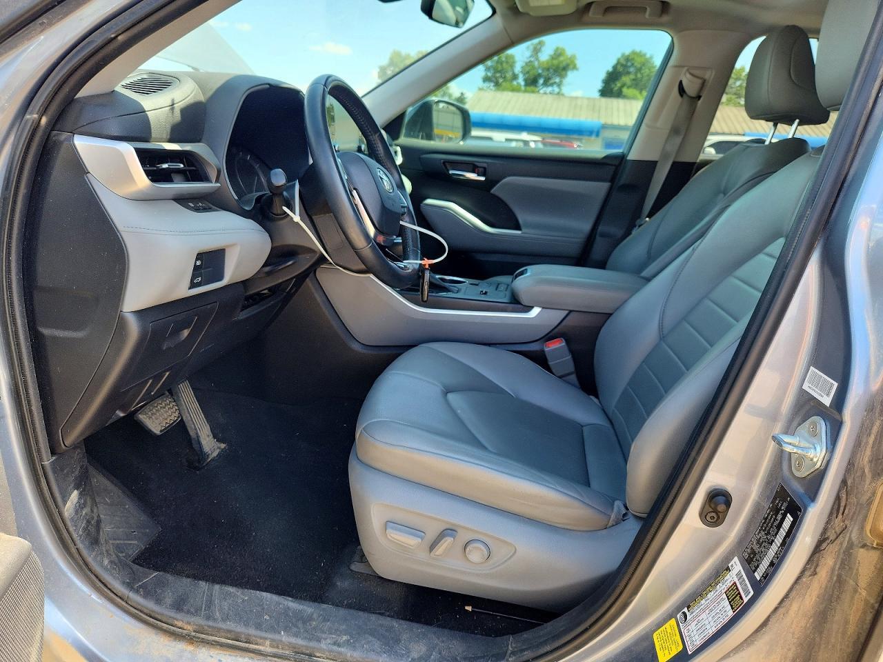 2021 Toyota Highlander Xle - zdjęcie 7