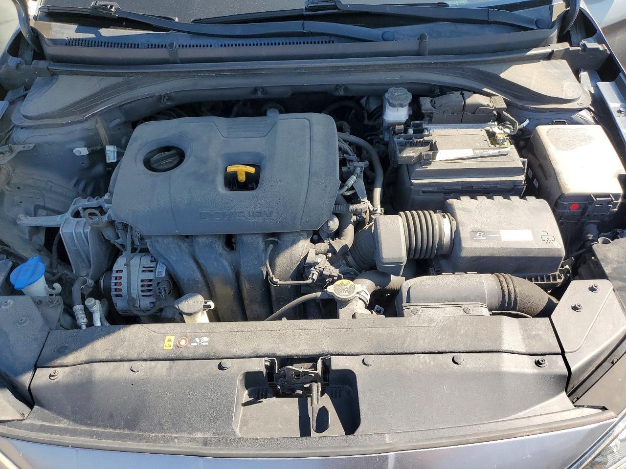 2019 Hyundai Elantra Se - zdjęcie 11