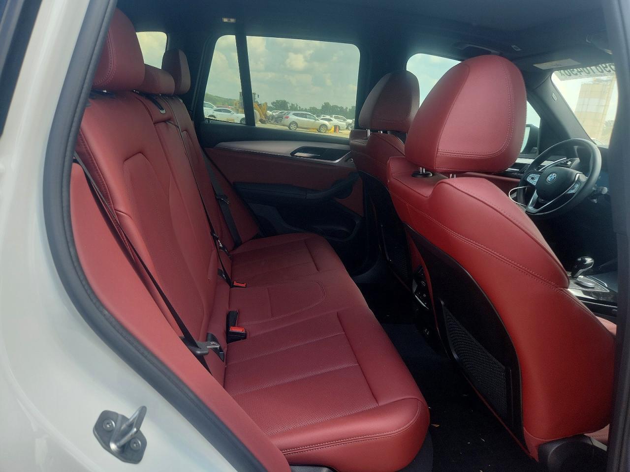 2022 BMW X3 xDrive30I - zdjęcie 10