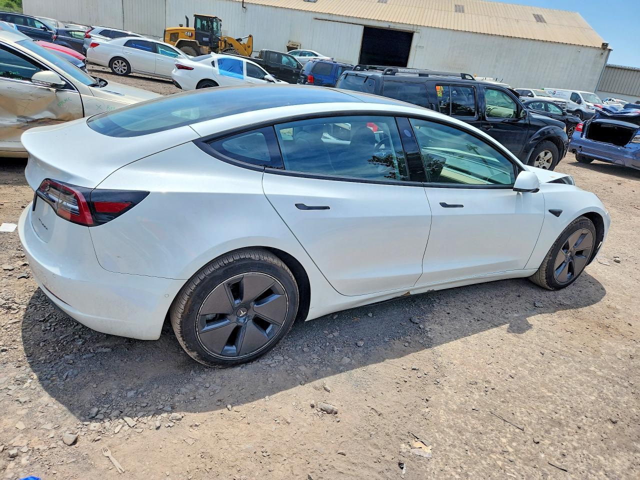 2021 Tesla Model 3 - zdjęcie 3
