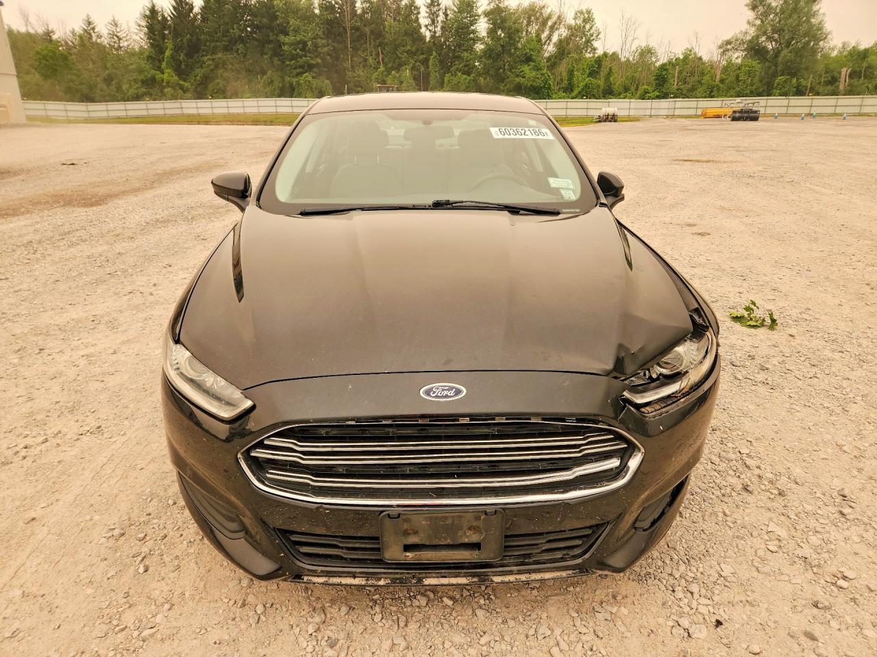 2015 Ford Fusion S - zdjęcie 5