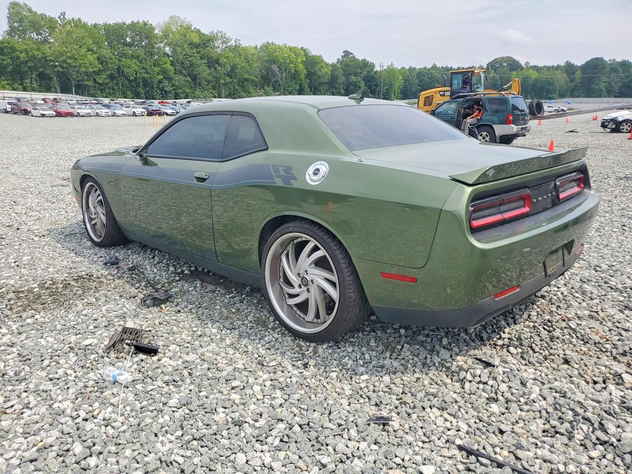 2018 Dodge Challenger R/T - zdjęcie 2